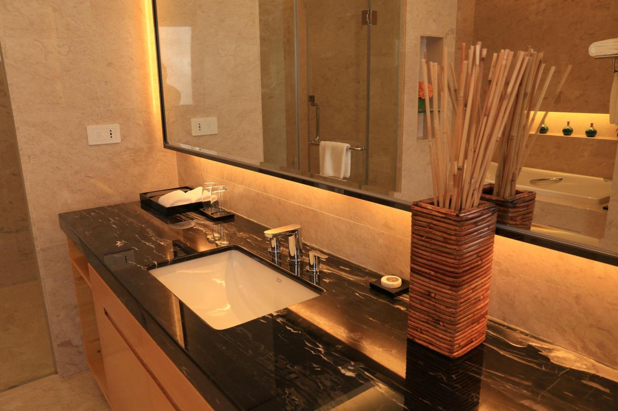 Guangzhou ChangFeng Gloria Plaza Hotel Bagian luar foto